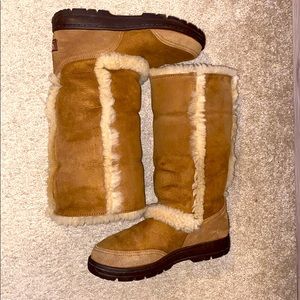 Ugg Sundance Boots in Chestnut